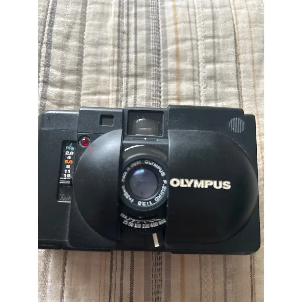 Olymus XA 35mm camera - untested.